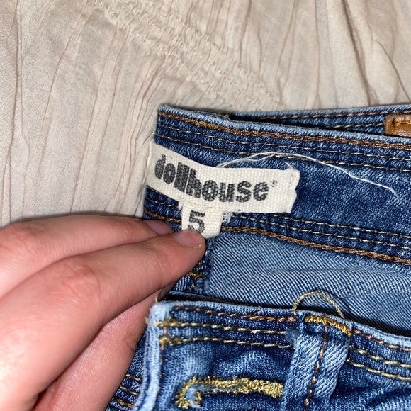 Dollhouse Jeans Size 5 - Picture 3 of 6
